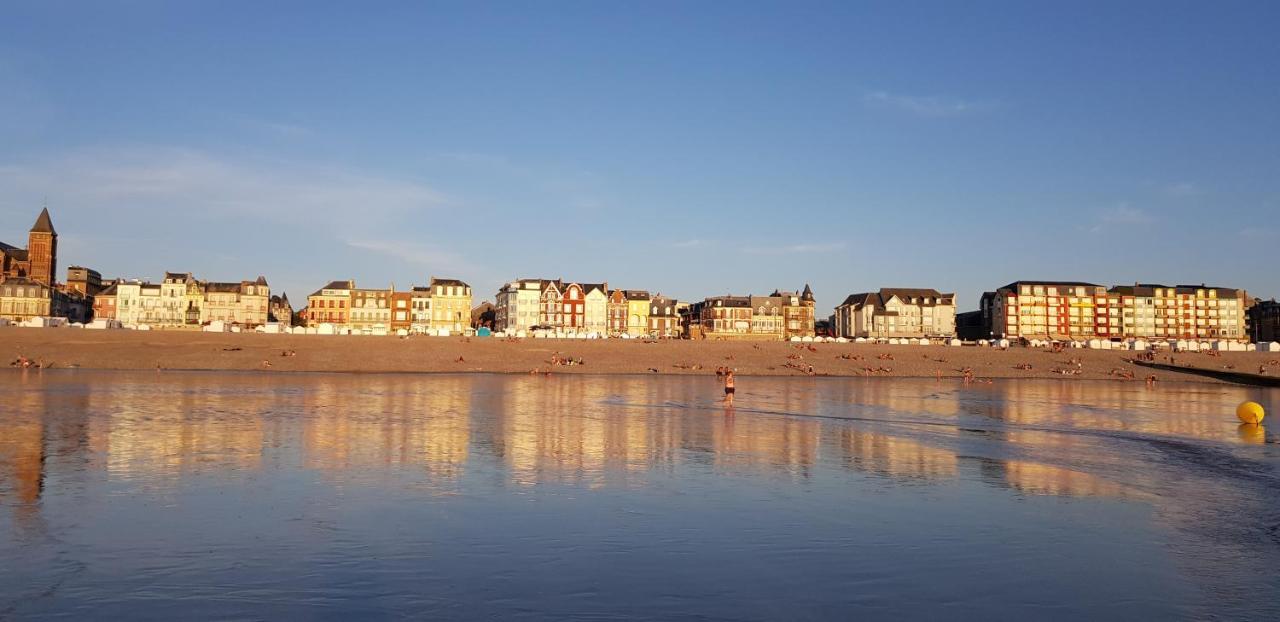 Plage A 50M Appartement Reves Tranquilles Villa Les Bains De Mers Bagian luar foto