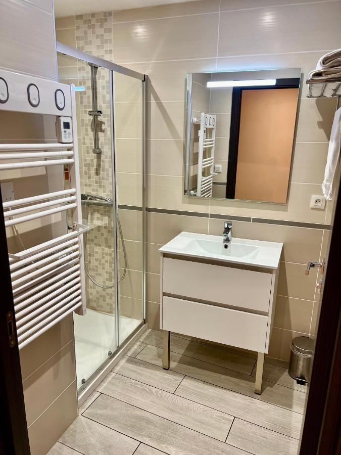 Plage A 50M Appartement Reves Tranquilles Villa Les Bains De Mers Bagian luar foto